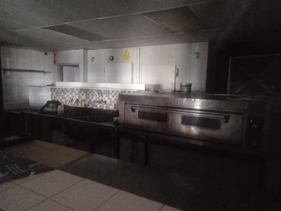 Commercial Property for Sale in Jeffreys Bay Central Eastern Cape